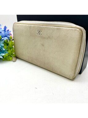 Chanel Wallet Zip Around Leather White